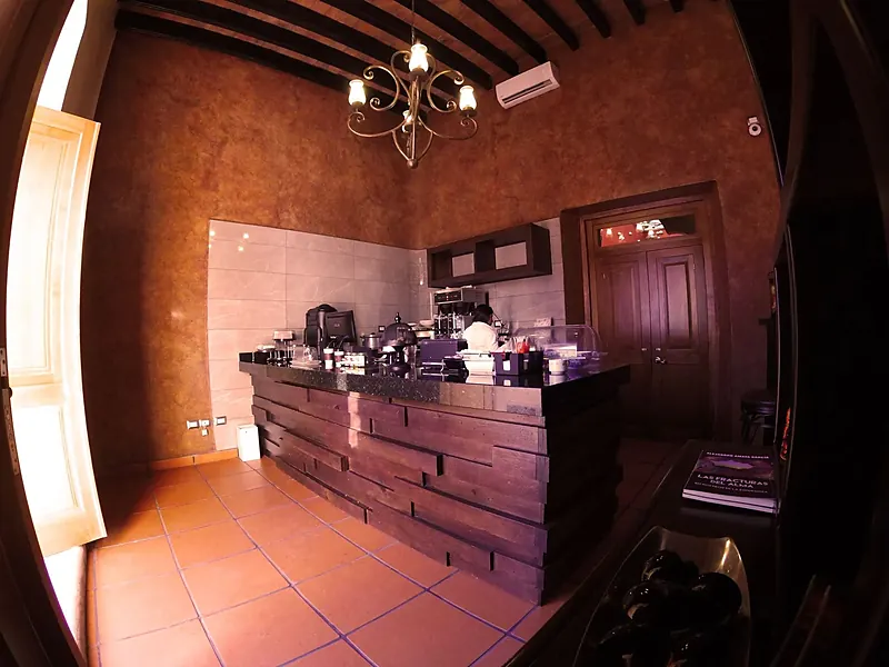 Café Casa Abuela: Interior del café
